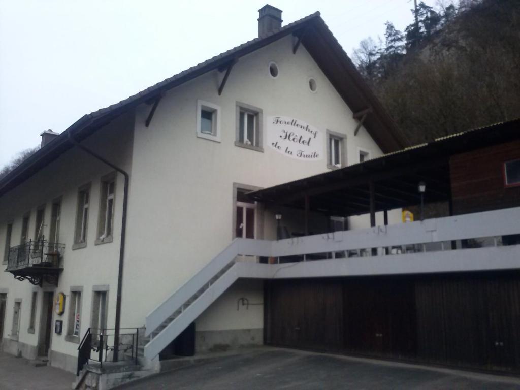 Chambres D'Hotes "La Truite" Бил Екстериор снимка